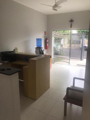 Alugar Casa / Padrão em São José do Rio Preto. apenas R$ 2.200,00