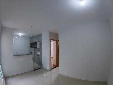Apartamento / Padrão em São José do Rio Preto Alugar por R$625,00