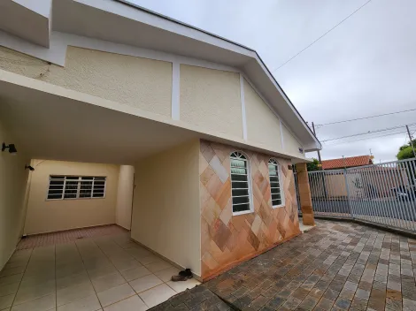 Casa / Padrão em São José do Rio Preto Alugar por R$2.000,00