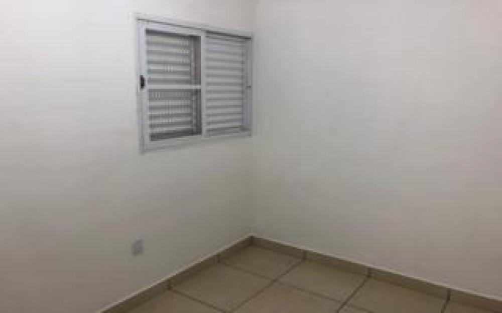 Comprar Apartamento / Padrão em São José do Rio Preto R$ 140.000,00 - Foto 9