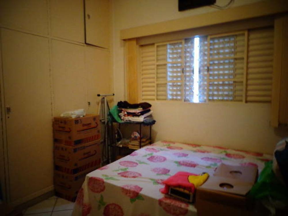 Comprar Casa / Padrão em São José do Rio Preto R$ 850.000,00 - Foto 3