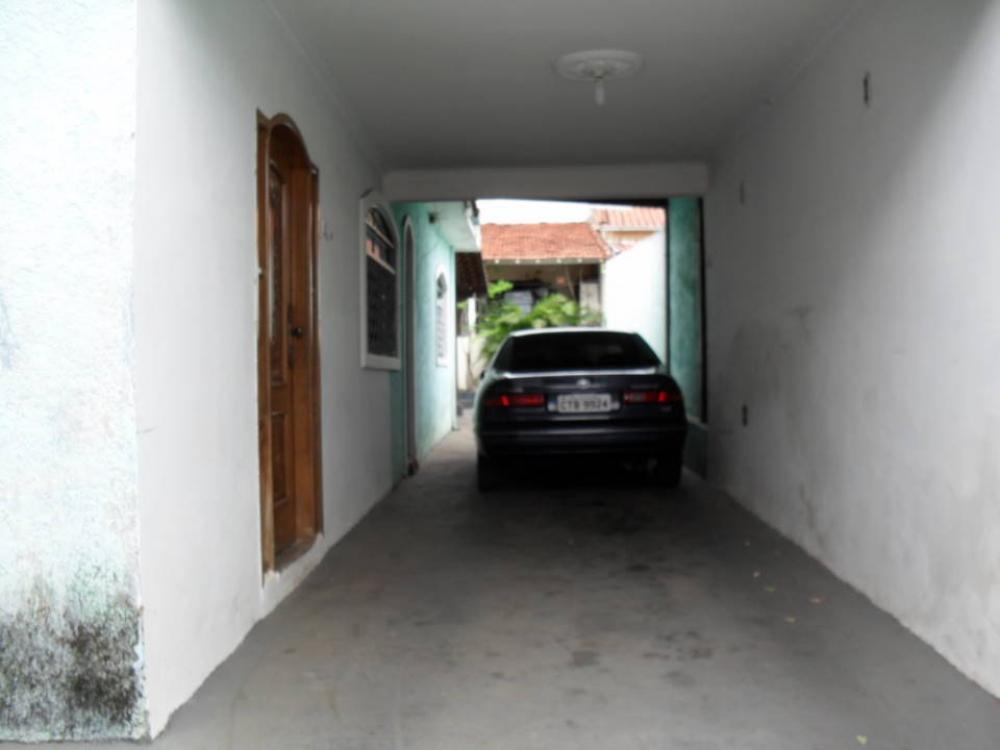 Comprar Casa / Padrão em São José do Rio Preto R$ 380.000,00 - Foto 2