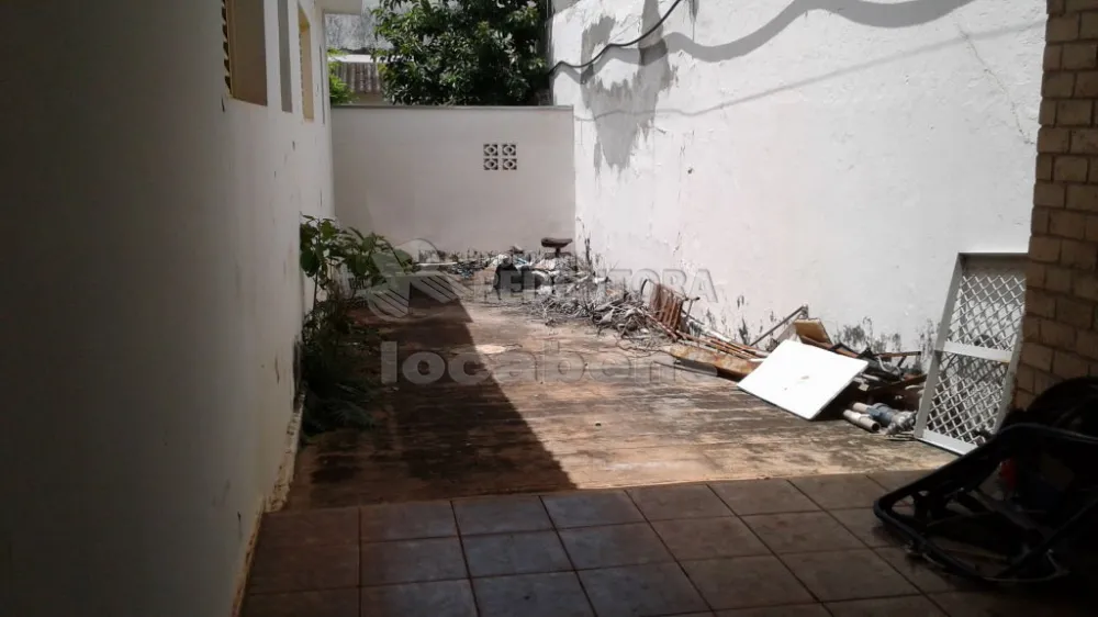 Comprar Casa / Padrão em São José do Rio Preto R$ 330.000,00 - Foto 27