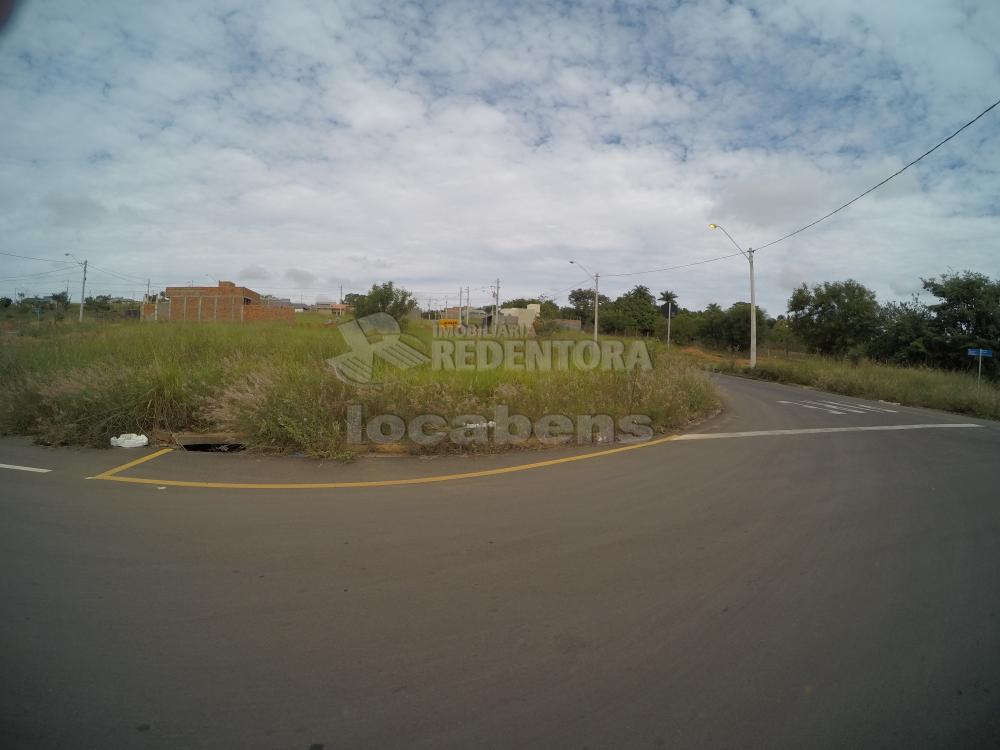 Comprar Terreno / Padrão em São José do Rio Preto R$ 140.000,00 - Foto 1