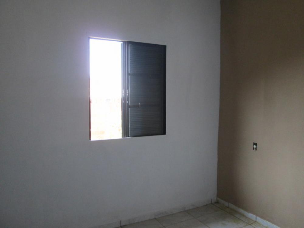 Alugar Casa / Padrão em São José do Rio Preto apenas R$ 600,00 - Foto 2