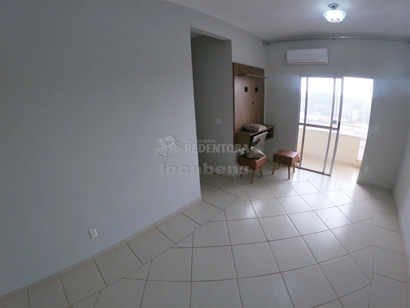 Alugar Apartamento / Padrão em São José do Rio Preto R$ 1.100,00 - Foto 1