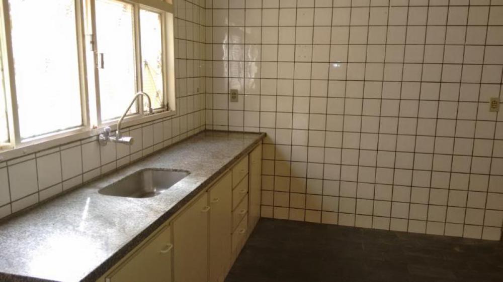 Comprar Casa / Padrão em São José do Rio Preto R$ 250.000,00 - Foto 7