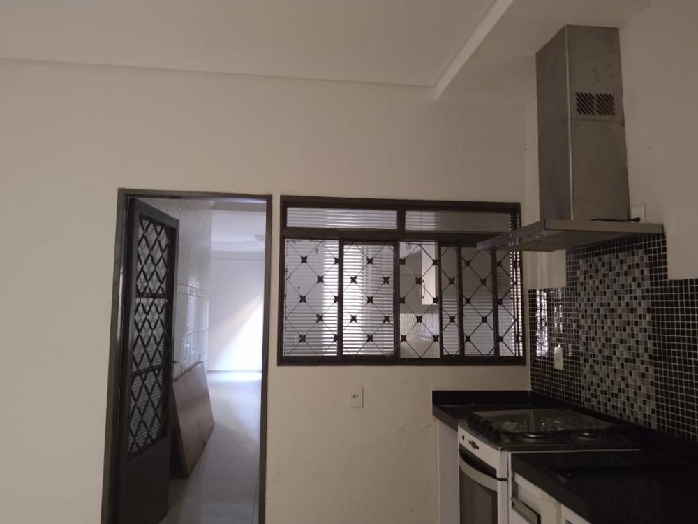 Alugar Casa / Padrão em São José do Rio Preto apenas R$ 1.950,00 - Foto 15