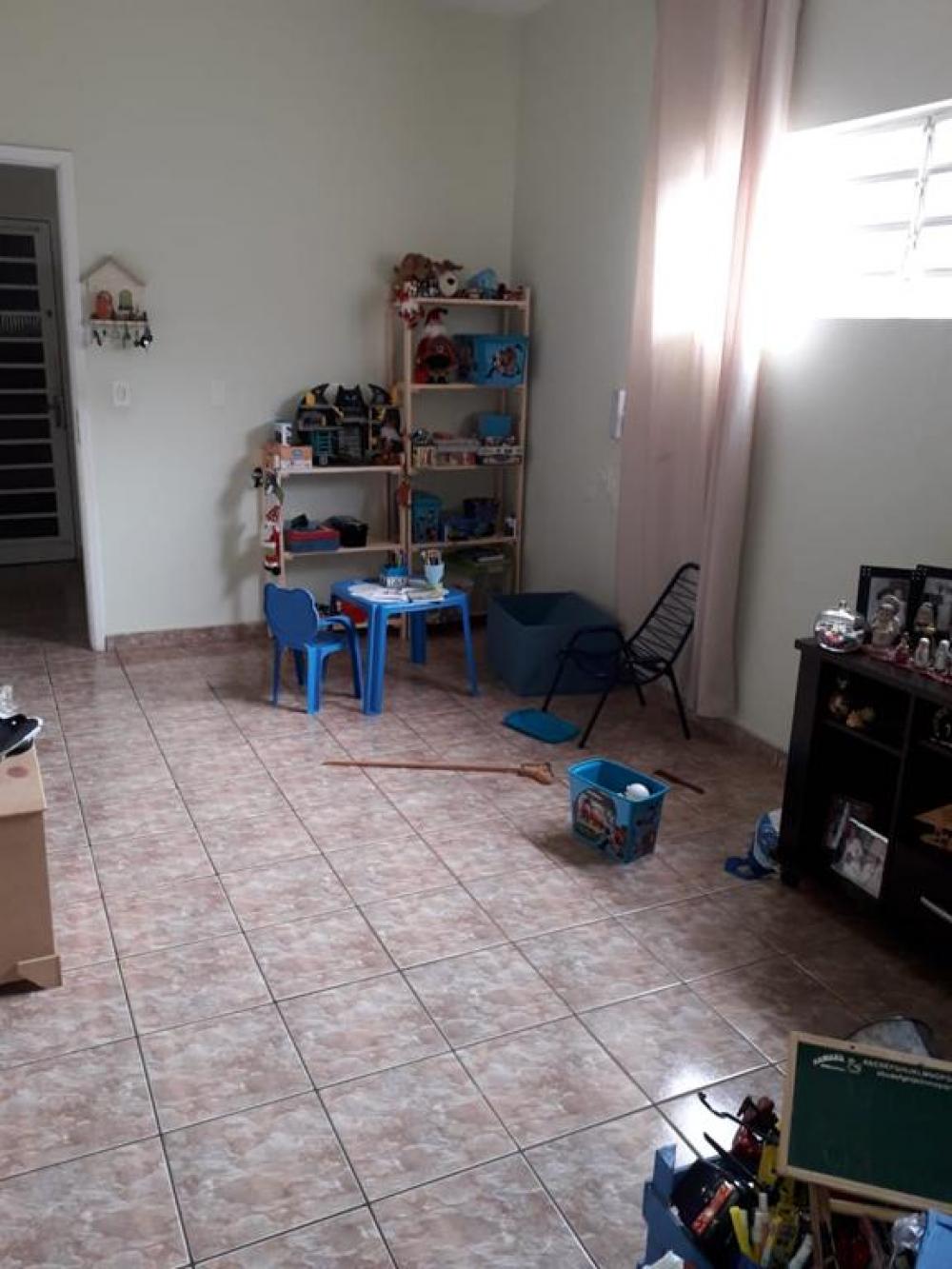 Comprar Casa / Padrão em São José do Rio Preto R$ 450.000,00 - Foto 2