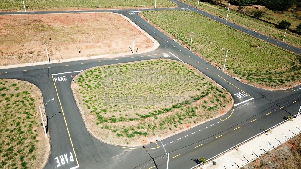 Comprar Terreno / Padrão em São José do Rio Preto R$ 136.500,00 - Foto 3