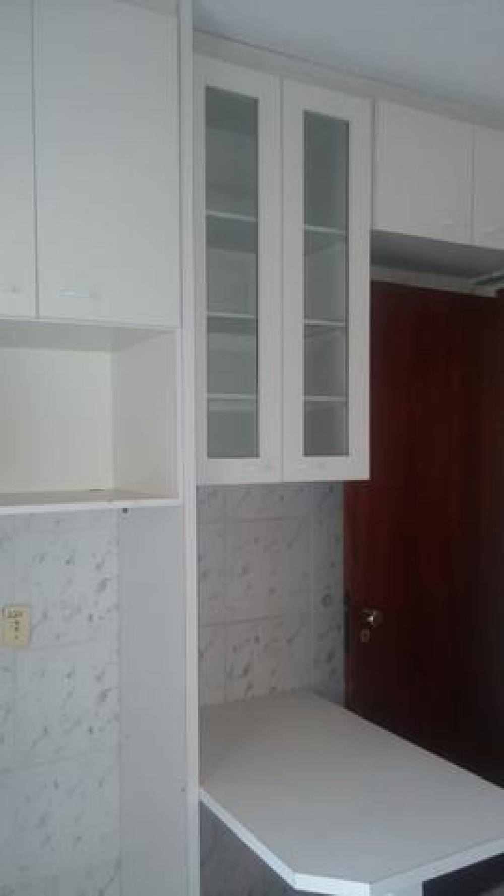 Alugar Apartamento / Padrão em São José do Rio Preto R$ 1.100,00 - Foto 11