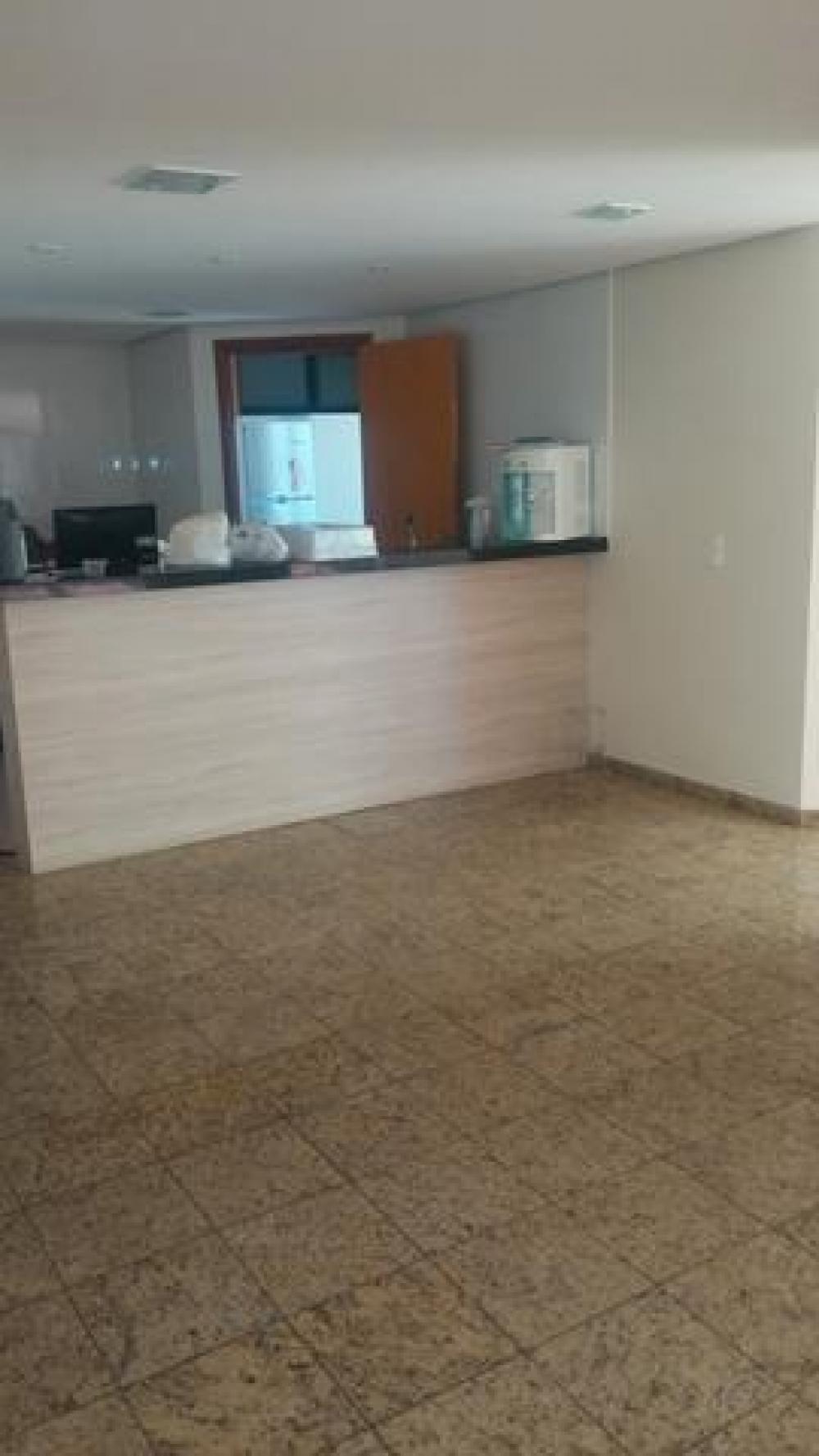 Alugar Apartamento / Padrão em São José do Rio Preto R$ 1.100,00 - Foto 13