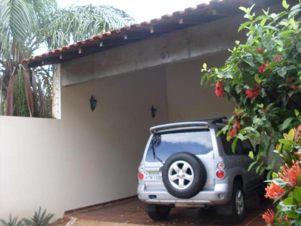 Comprar Casa / Padrão em São José do Rio Preto R$ 460.000,00 - Foto 3