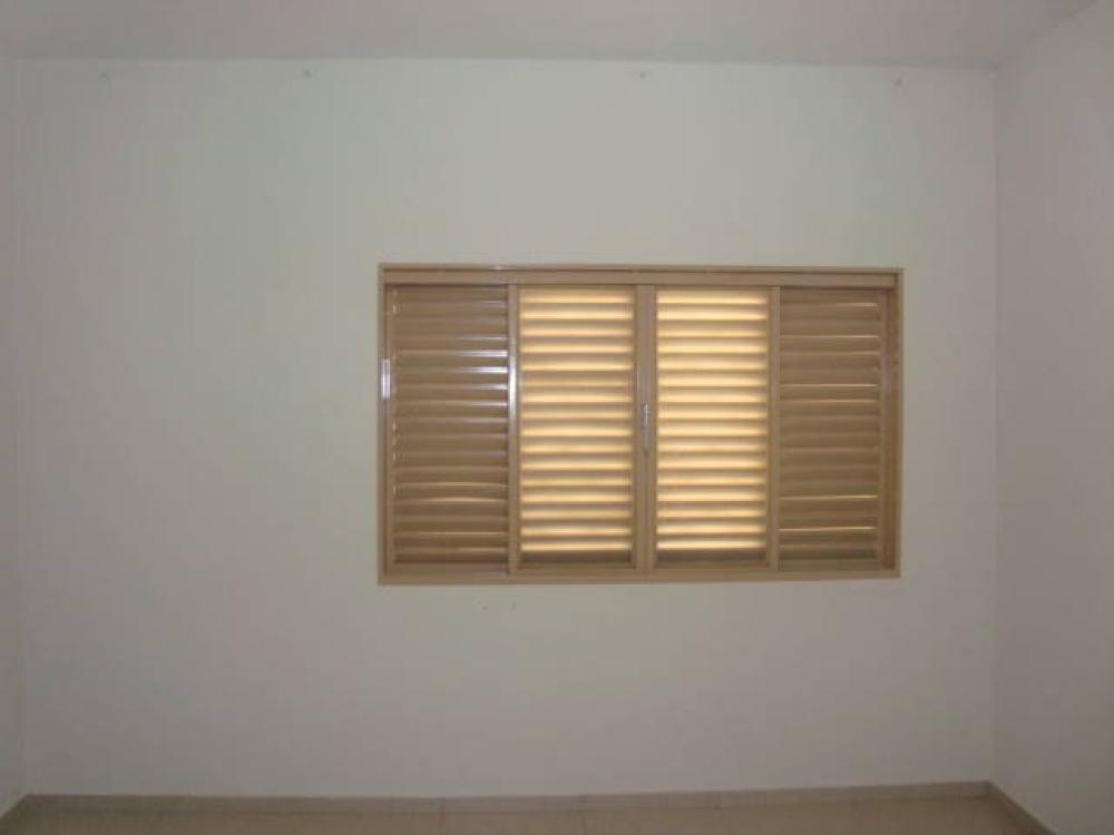 Casa à venda com 5 quartos, 390m² - Foto 2