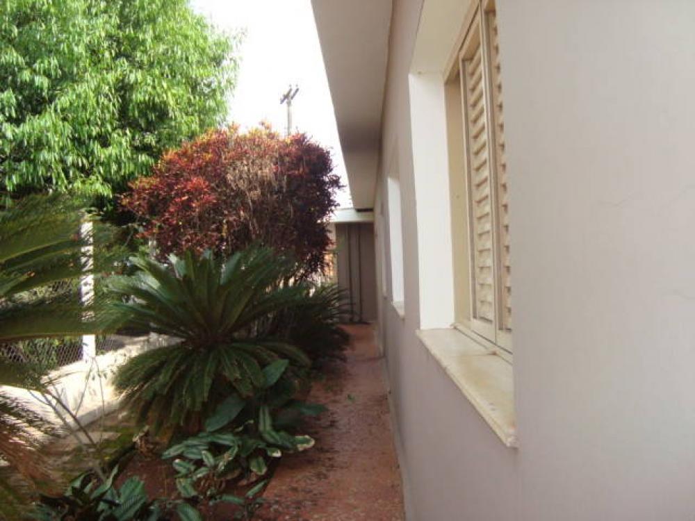 Casa à venda com 5 quartos, 390m² - Foto 4
