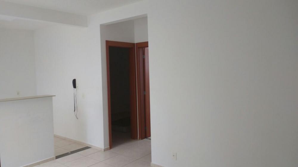 Comprar Apartamento / Padrão em São José do Rio Preto R$ 180.000,00 - Foto 6