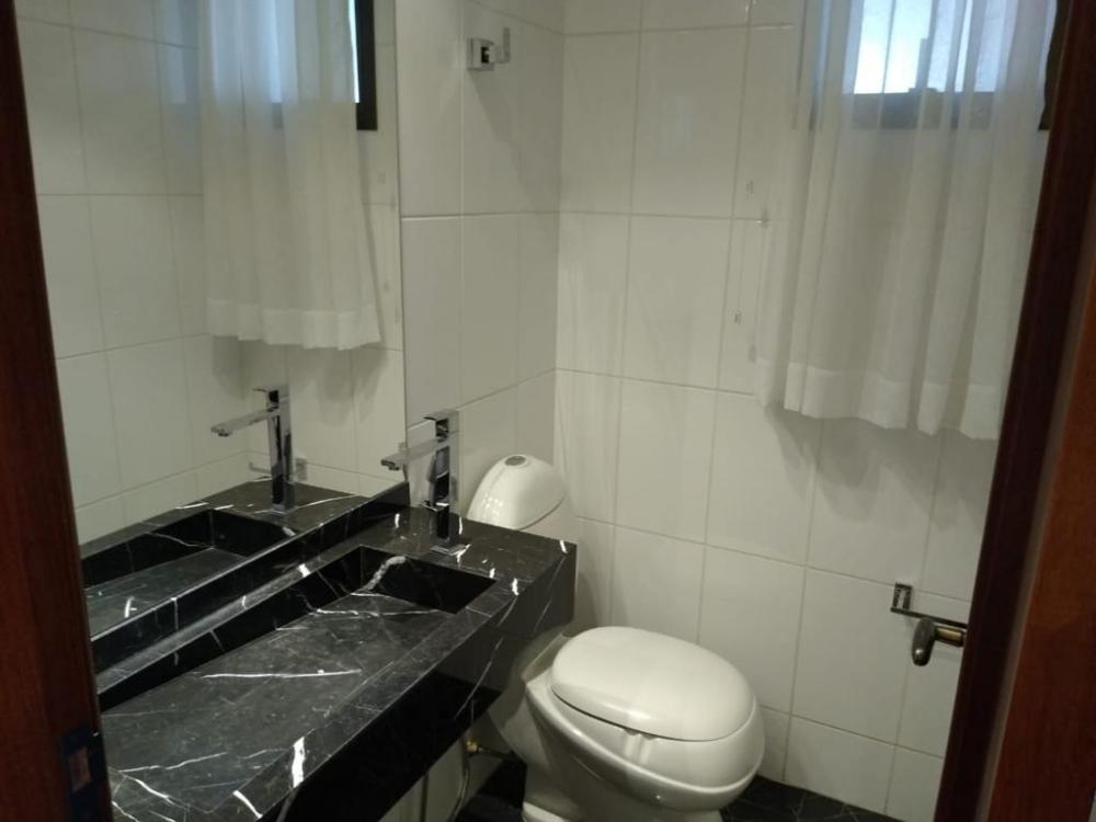 Alugar Apartamento / Padrão em São José do Rio Preto R$ 1.800,00 - Foto 15