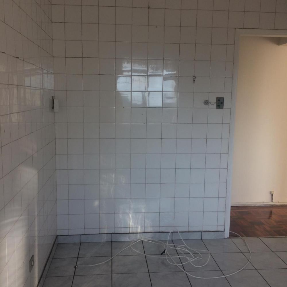 Alugar Apartamento / Padrão em São José do Rio Preto R$ 550,00 - Foto 9