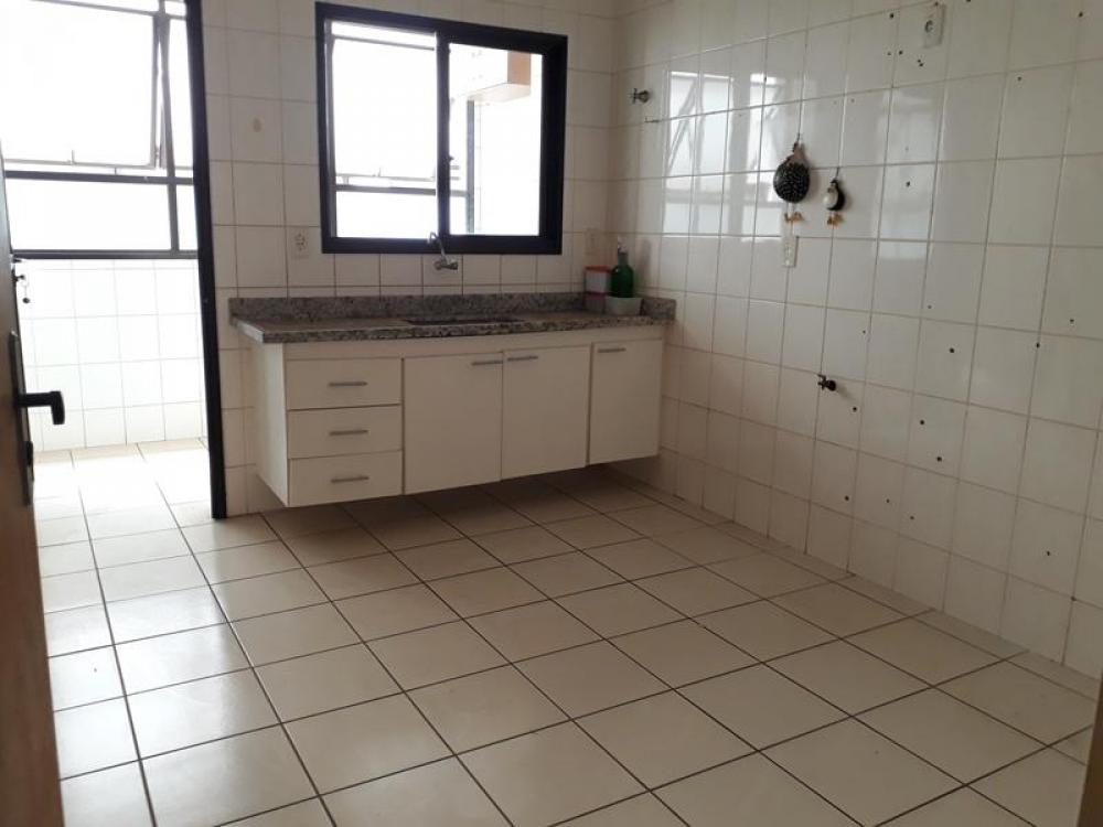 Comprar Apartamento / Padrão em São José do Rio Preto R$ 250.000,00 - Foto 7