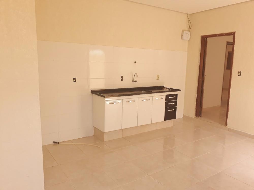 Comprar Casa / Padrão em São José do Rio Preto R$ 280.000,00 - Foto 1