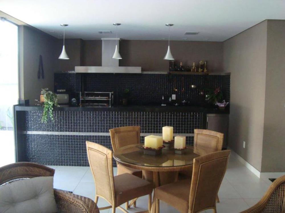 SAO JOSE DO RIO PRETO Casa Venda R$2.200.000,00 Condominio R$450,00 4 Dormitorios 1 Suite Area do terreno 638.00m2 Area construida 452.00m2 SAO JOSE DO RIO PRETO Casa Venda R$2.200.000,00 Condominio R$450,00 4 Dormitorios 1 Suite Area do terreno 638.00m2 Area construida 452.00m2