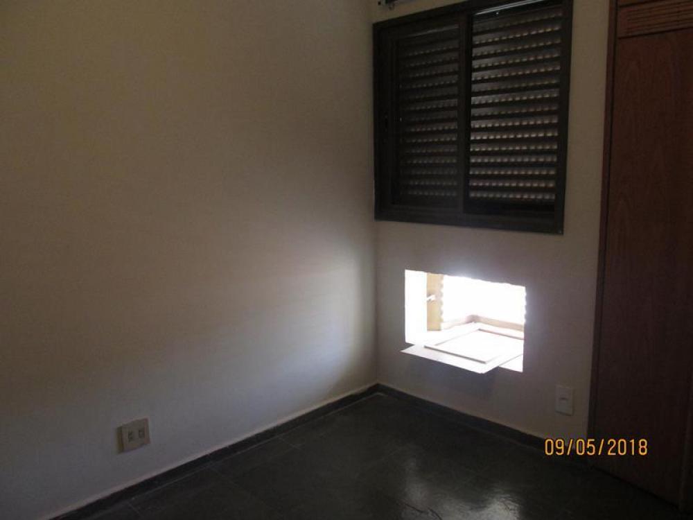 Comprar Apartamento / Padrão em São José do Rio Preto R$ 300.000,00 - Foto 15