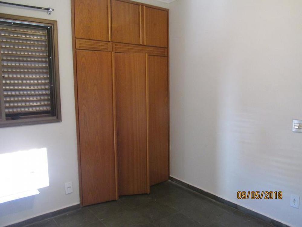 Comprar Apartamento / Padrão em São José do Rio Preto R$ 300.000,00 - Foto 22