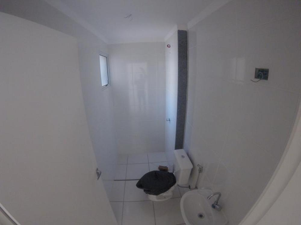 Comprar Apartamento / Padrão em São José do Rio Preto R$ 168.000,00 - Foto 3