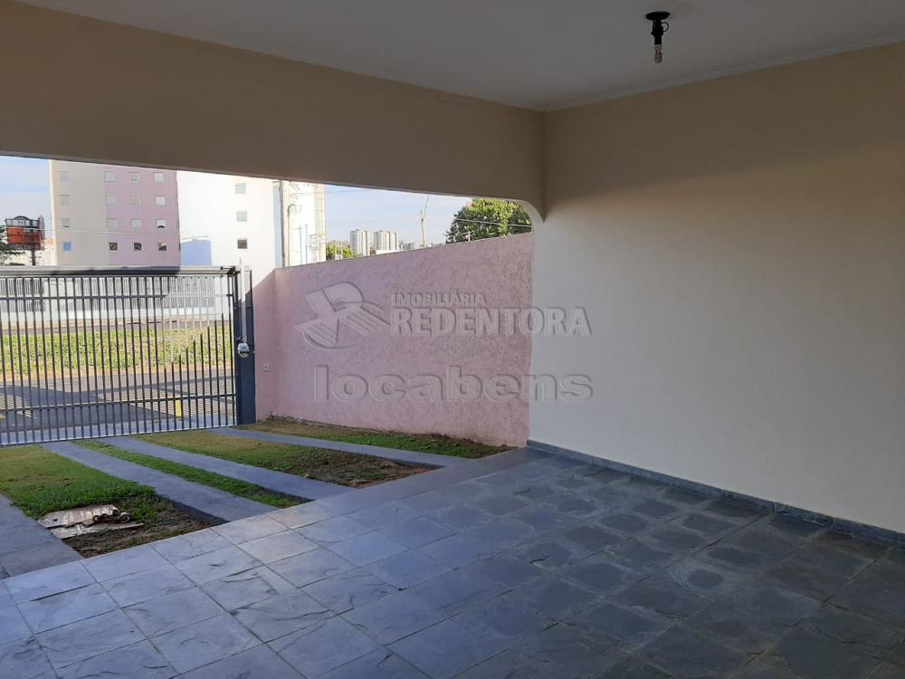 Alugar Casa / Padrão em São José do Rio Preto R$ 3.500,00 - Foto 8