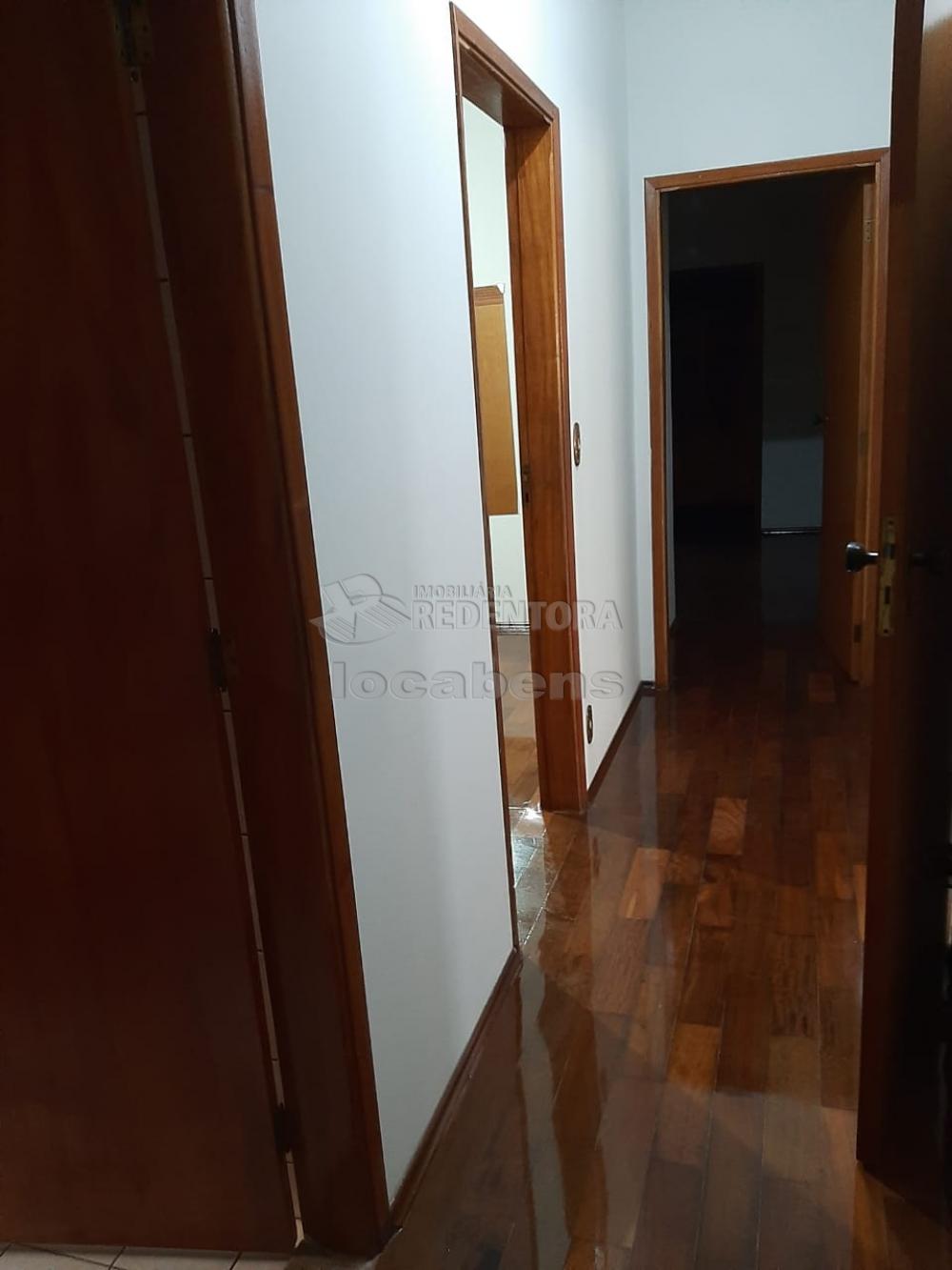 Alugar Casa / Padrão em São José do Rio Preto R$ 3.500,00 - Foto 31