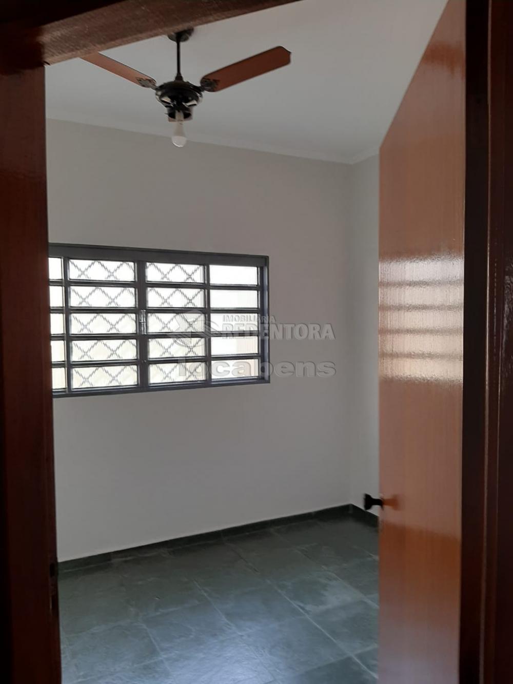 Alugar Casa / Padrão em São José do Rio Preto R$ 3.500,00 - Foto 14