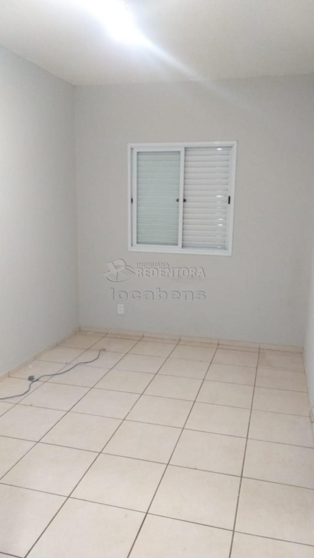 Alugar Apartamento / Padrão em São José do Rio Preto R$ 550,00 - Foto 15