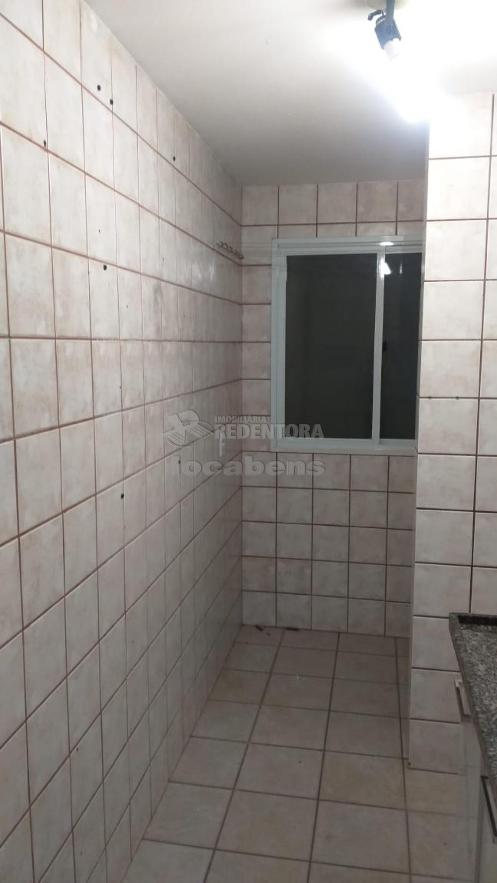 Alugar Apartamento / Padrão em São José do Rio Preto R$ 550,00 - Foto 25