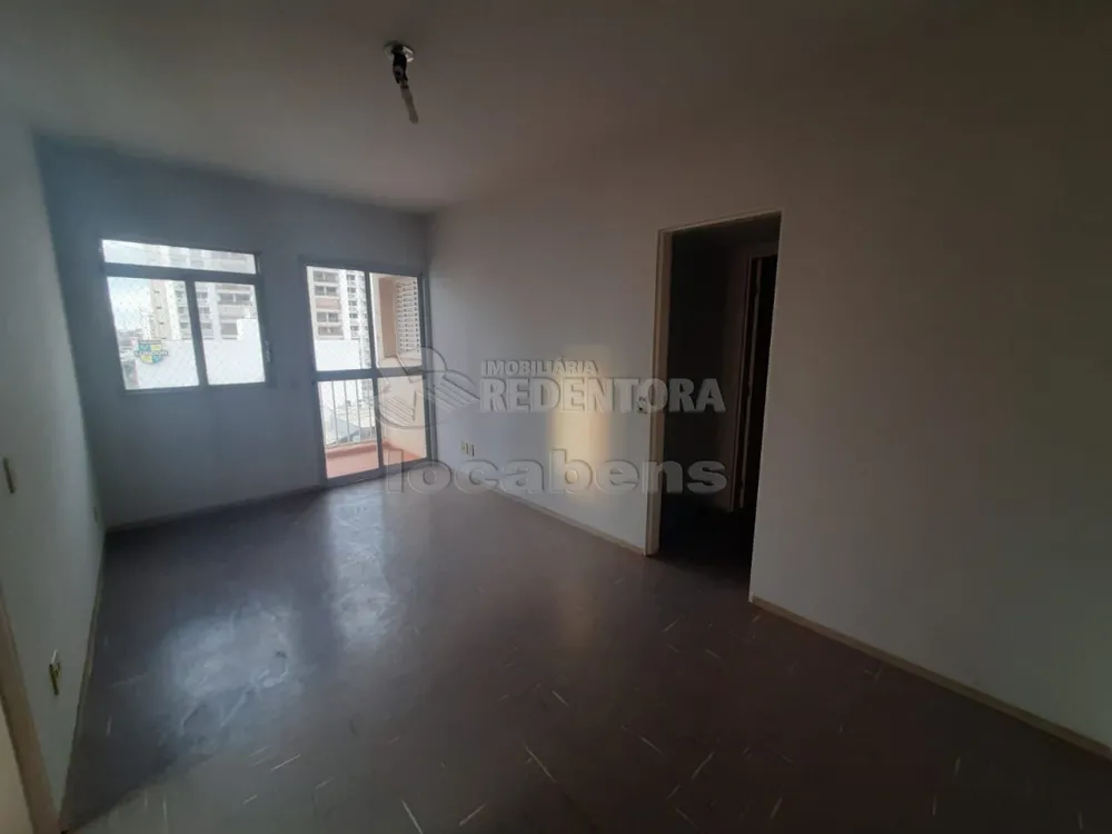 Alugar Apartamento / Padrão em São José do Rio Preto R$ 700,00 - Foto 1