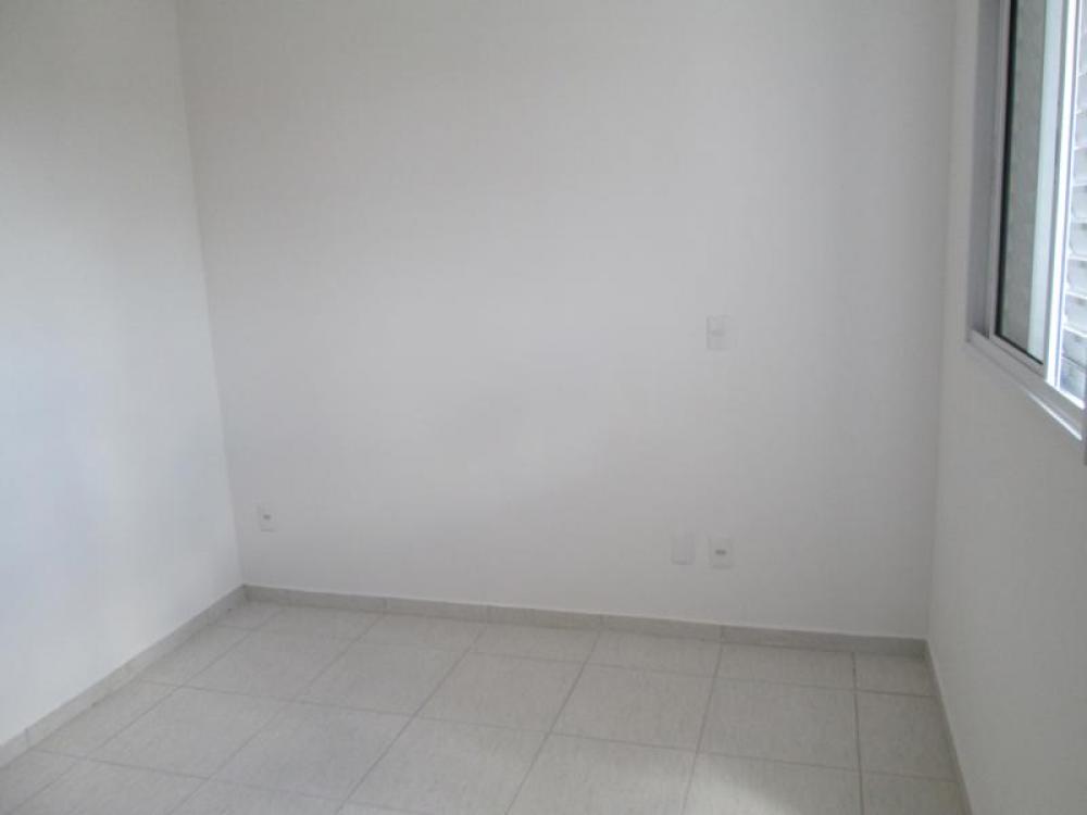 Comprar Apartamento / Padrão em São José do Rio Preto R$ 320.000,00 - Foto 7