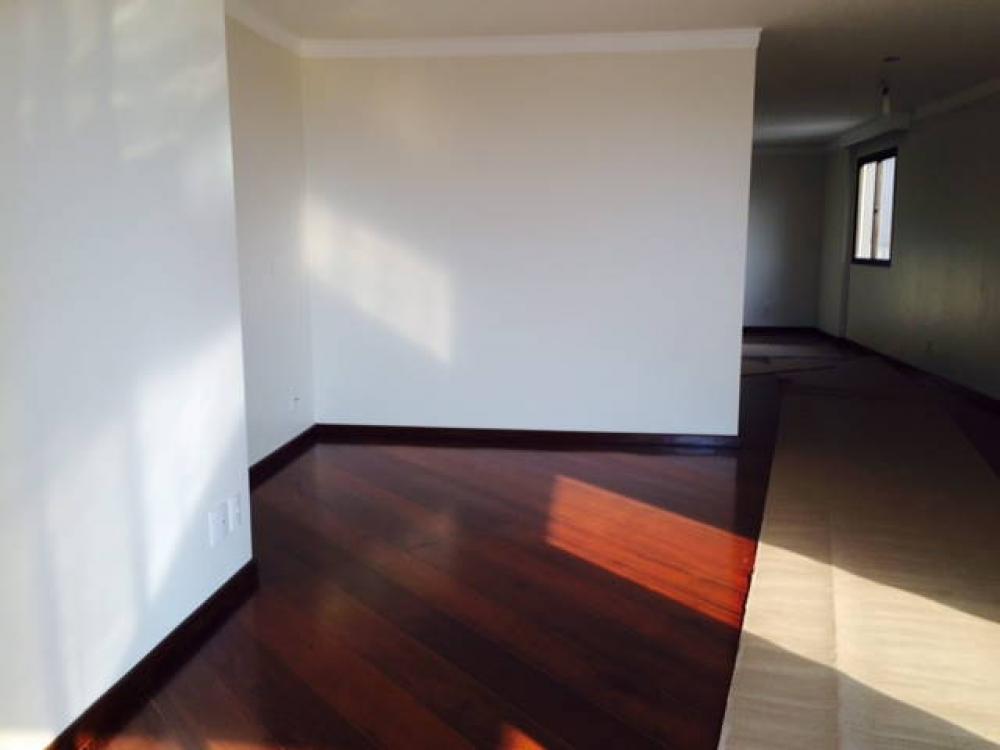 Alugar Apartamento / Padrão em São José do Rio Preto R$ 1.950,00 - Foto 7