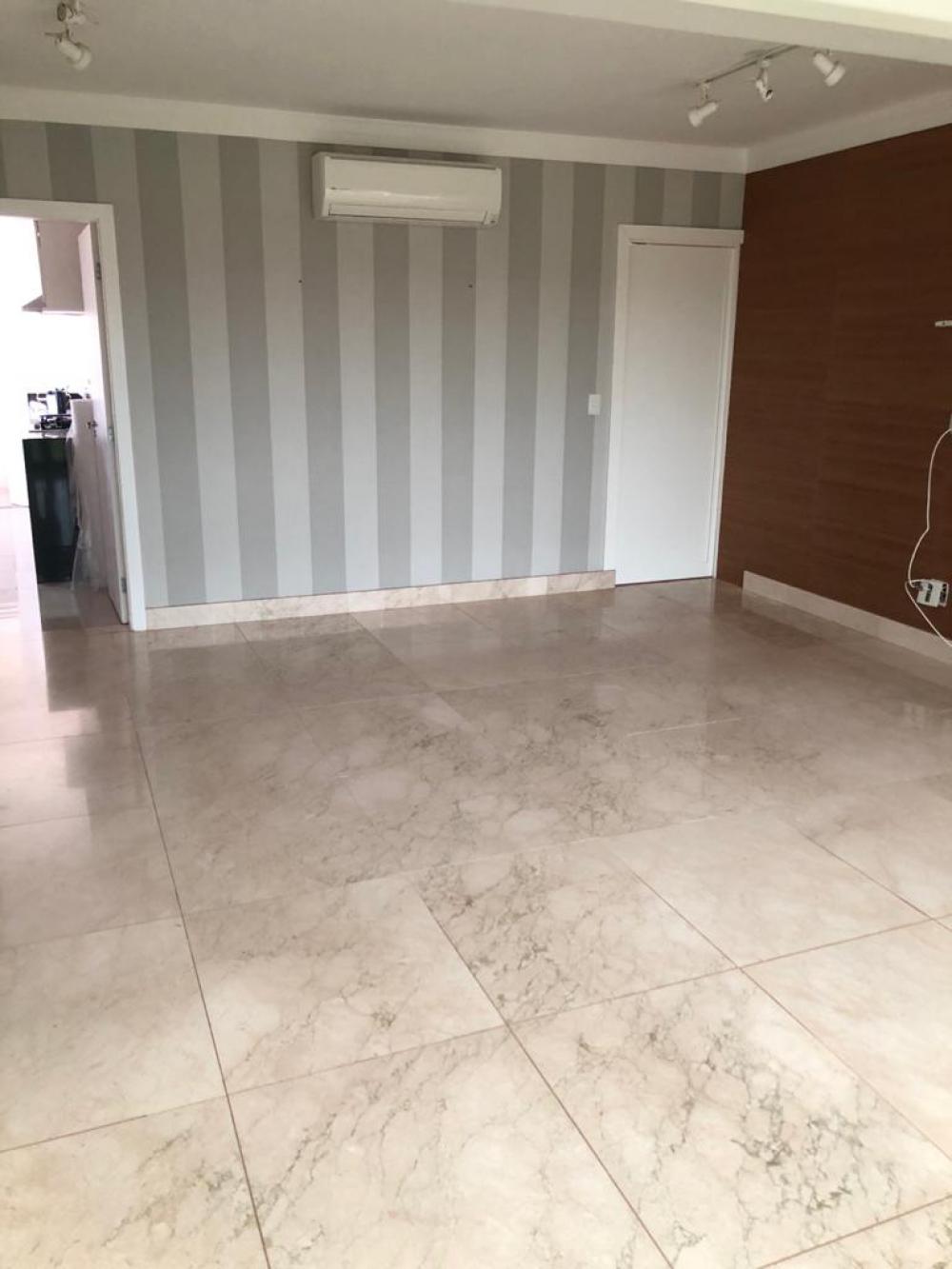 Alugar Apartamento / Padrão em São José do Rio Preto R$ 2.700,00 - Foto 4