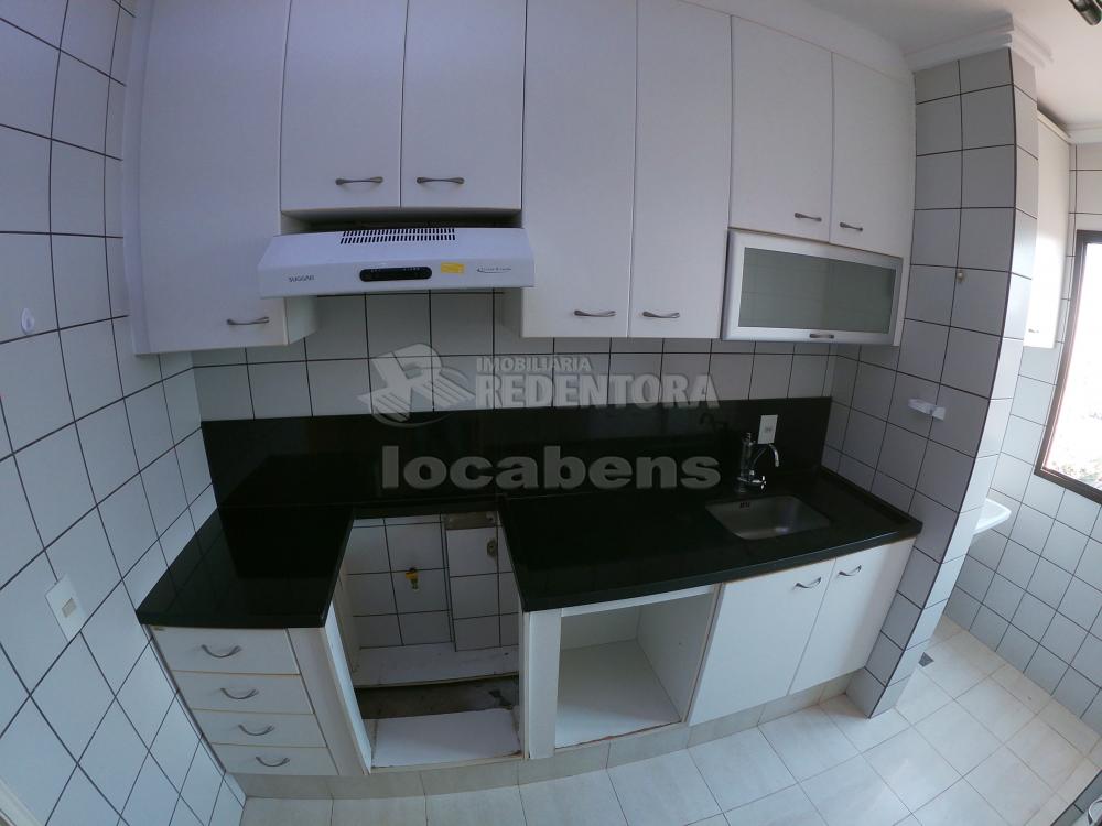 Alugar Apartamento / Padrão em São José do Rio Preto R$ 1.300,00 - Foto 6