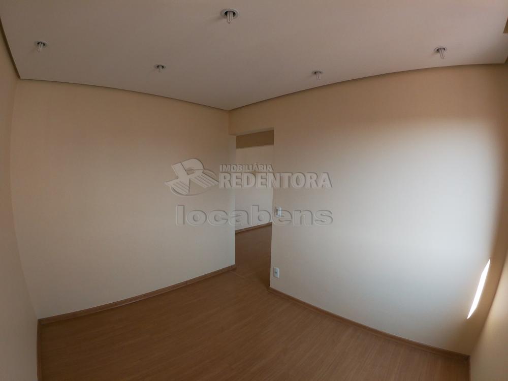 Alugar Apartamento / Padrão em São José do Rio Preto R$ 1.300,00 - Foto 13