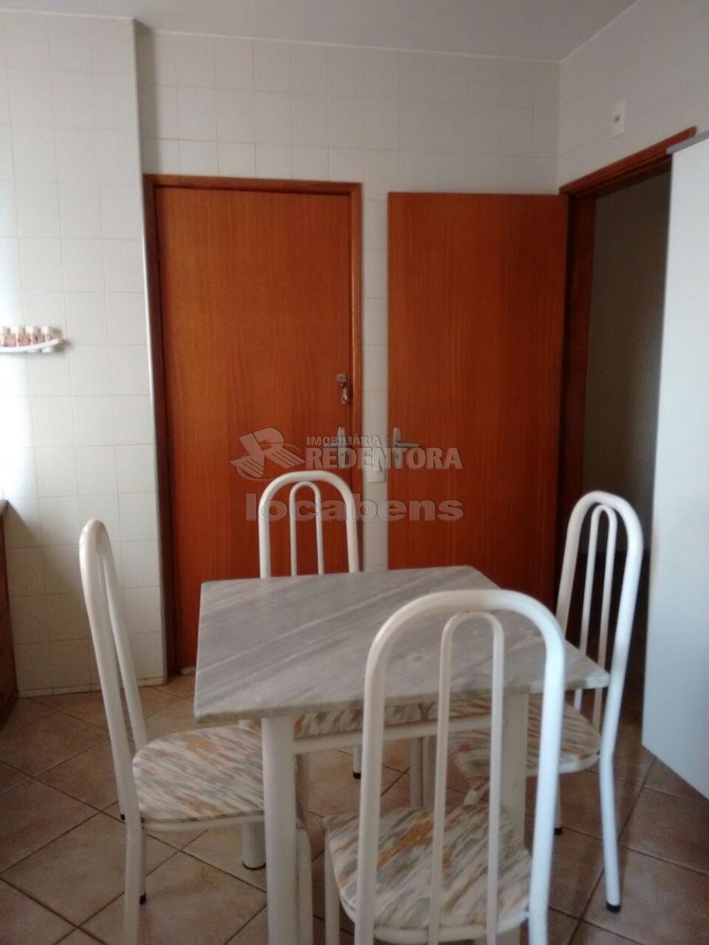 Comprar Apartamento / Padrão em São José do Rio Preto R$ 280.000,00 - Foto 2