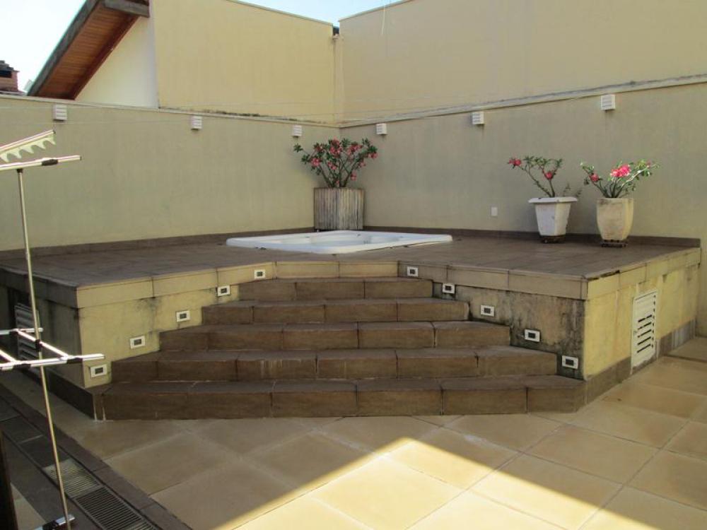 Sao Jose do Rio Preto Casa Venda R$1.400.000,00 Condominio R$650,00 4 Dormitorios 1 Suite Area do terreno 360.00m2 Area construida 326.00m2 Sao Jose do Rio Preto Casa Venda R$1.400.000,00 Condominio R$650,00 4 Dormitorios 1 Suite Area do terreno 360.00m2 Area construida 326.00m2