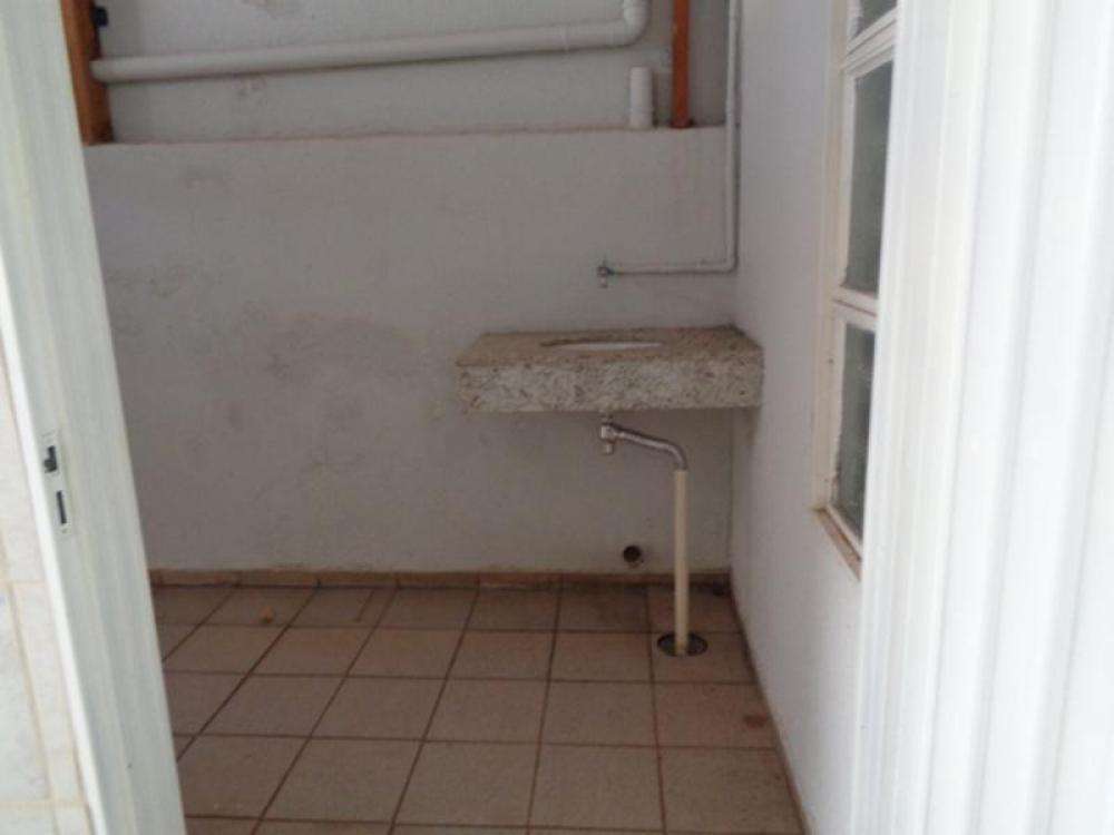 Alugar Comercial / Casa Comercial em São José do Rio Preto R$ 2.500,00 - Foto 8