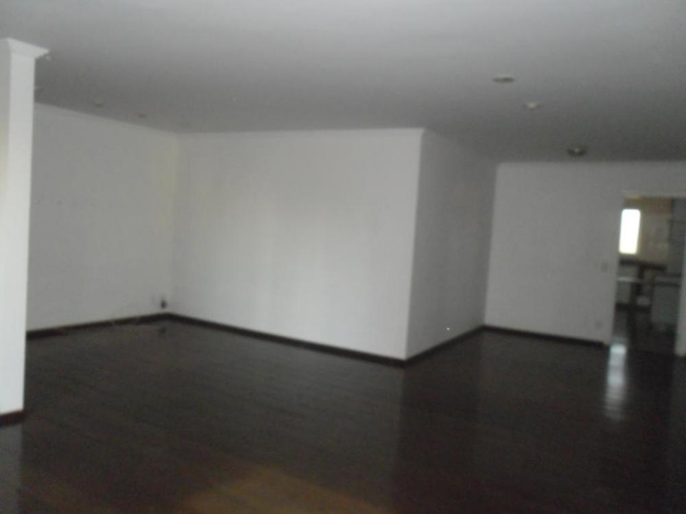 Alugar Apartamento / Padrão em São José do Rio Preto R$ 2.000,00 - Foto 3