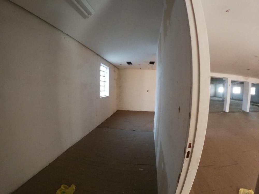 Alugar Comercial / Salão em São José do Rio Preto apenas R$ 15.000,00 - Foto 4