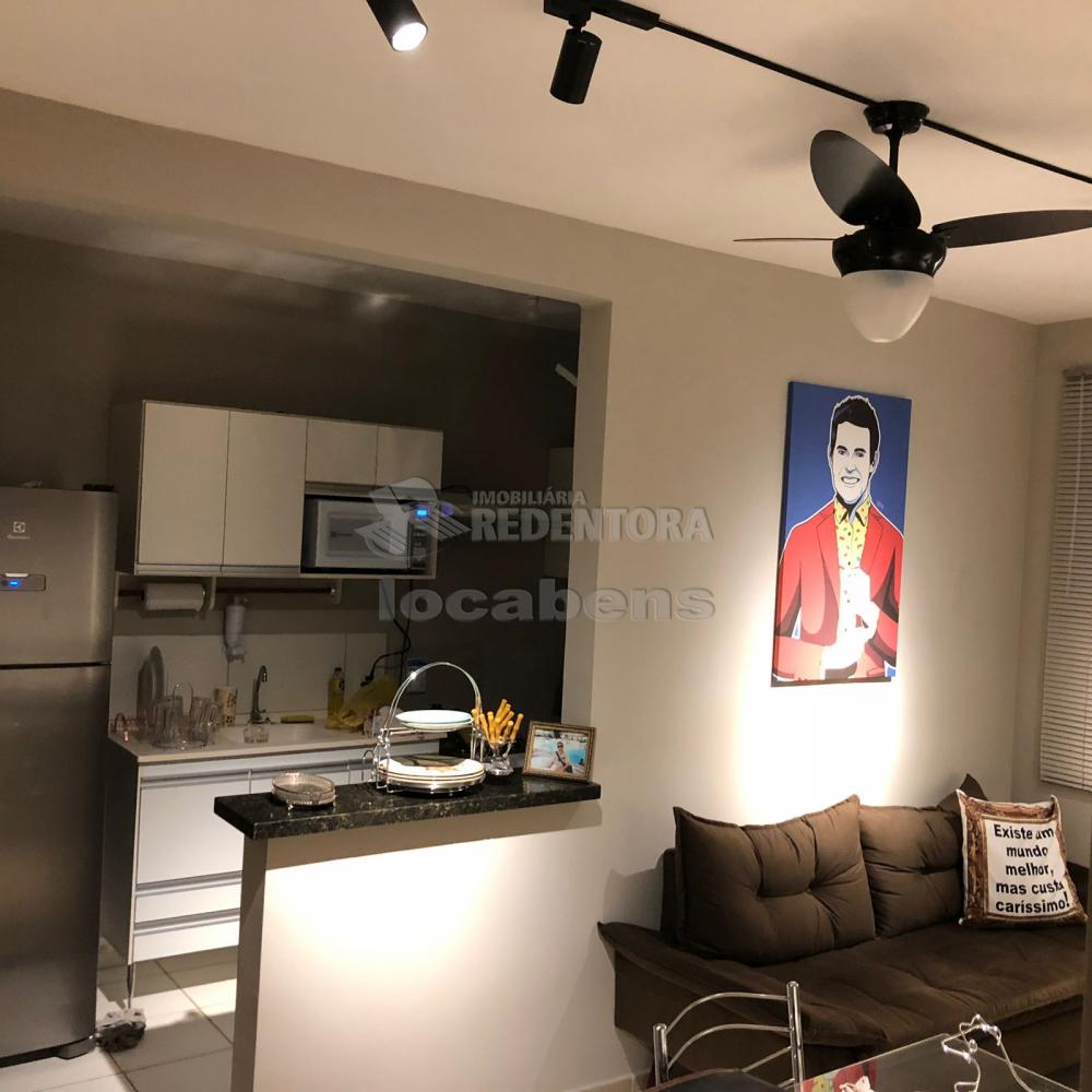 Comprar Apartamento / Padrão em São José do Rio Preto R$ 160.000,00 - Foto 1