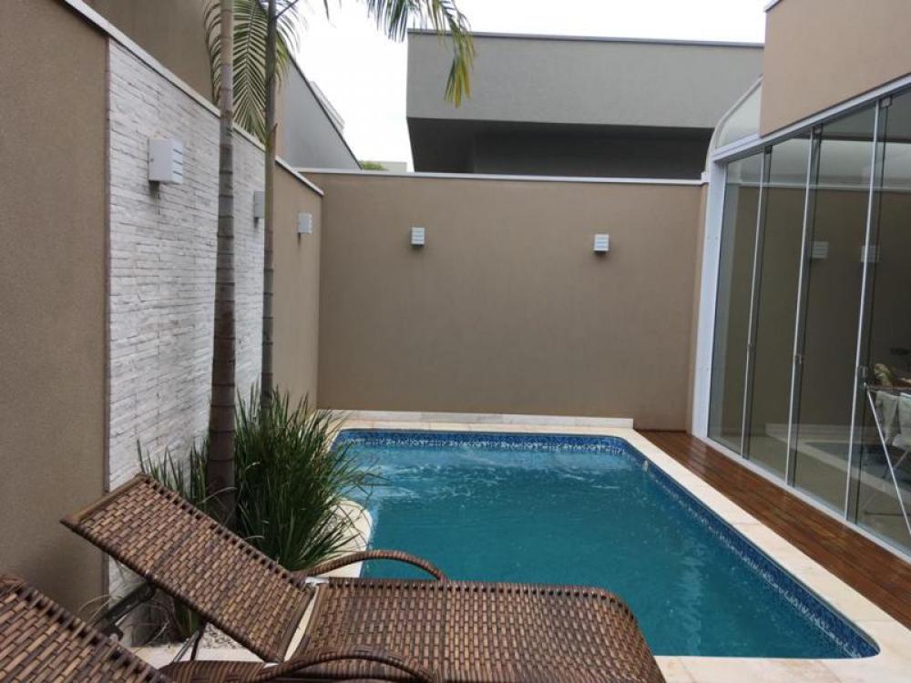SAO JOSE DO RIO PRETO Casa Venda R$1.260.000,00 3 Dormitorios 1 Suite Area do terreno 405.00m2 Area construida 243.00m2 SAO JOSE DO RIO PRETO Casa Venda R$1.260.000,00 3 Dormitorios 1 Suite Area do terreno 405.00m2 Area construida 243.00m2