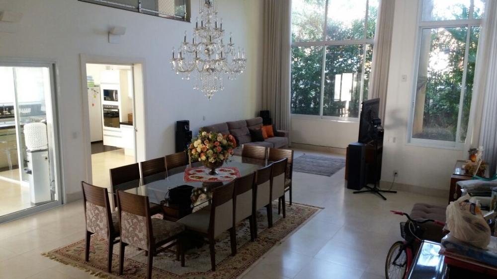 SAO JOSE DO RIO PRETO Casa Venda R$1.800.000,00 Condominio R$800,00 3 Dormitorios 1 Suite Area do terreno 980.00m2 Area construida 366.00m2 SAO JOSE DO RIO PRETO Casa Venda R$1.800.000,00 Condominio R$800,00 3 Dormitorios 1 Suite Area do terreno 980.00m2 Area construida 366.00m2