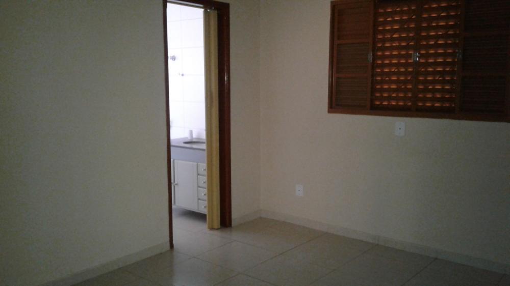 Comprar Casa / Padrão em São José do Rio Preto R$ 280.000,00 - Foto 6