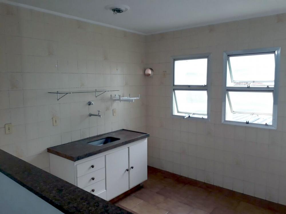 Alugar Apartamento / Padrão em São José do Rio Preto R$ 780,00 - Foto 14