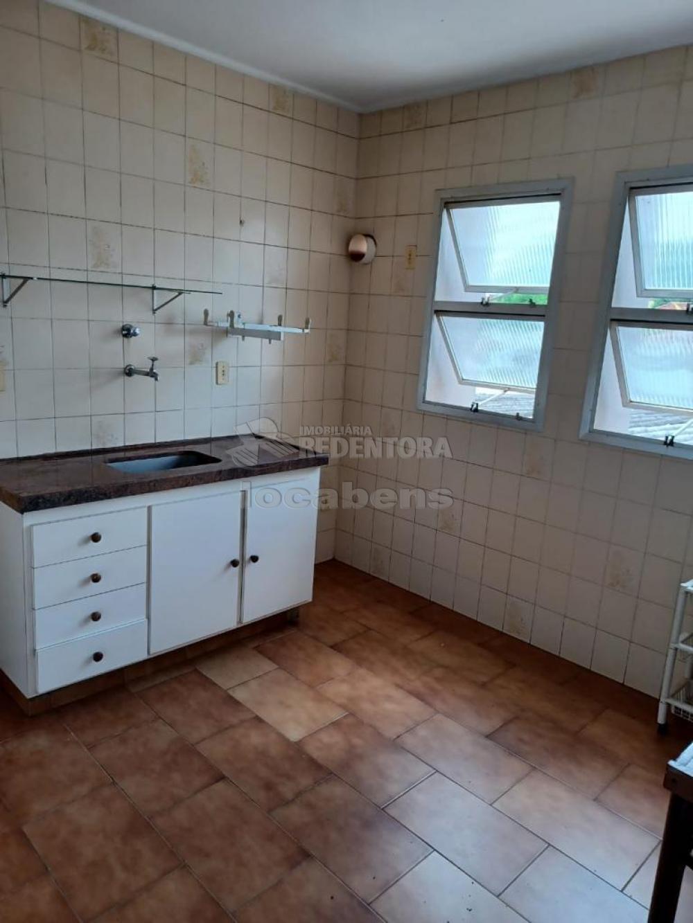 Alugar Apartamento / Padrão em São José do Rio Preto R$ 780,00 - Foto 27